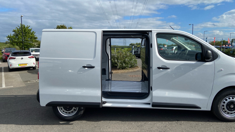 Vauxhall Vivaro L1 Diesel 1.5 Turbo D 120 Prime H1 Van
